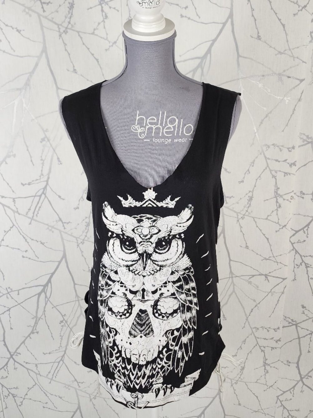 Too Fast Cotton Jersey Regal Owl Graphic Print V-Neck Tank